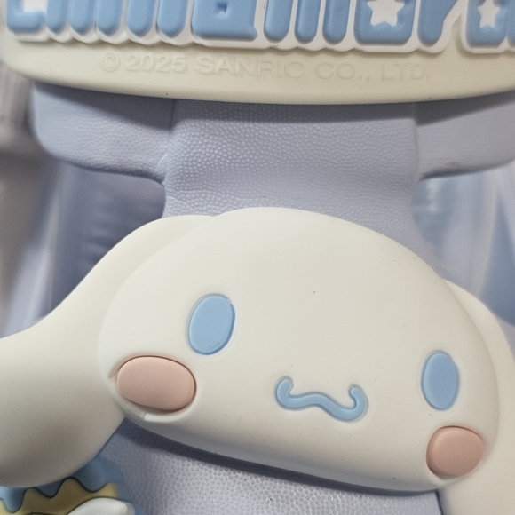 Sanrio Blue SlipOn CROC Style Sandals- Cinnamoroll Character & 8 Charms 35/36